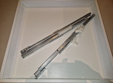 Maximera internal drawer