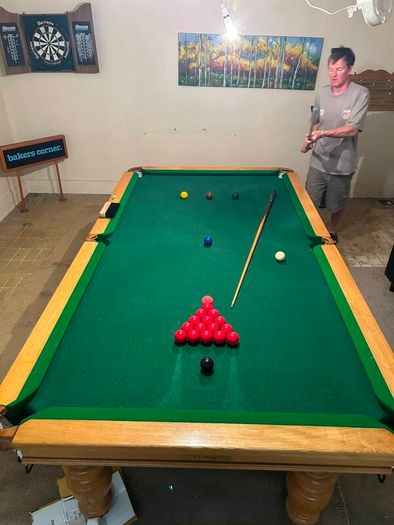 snooker table
