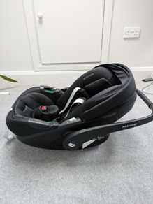 Baby car seat and base