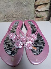 Camino pink slippers size 5