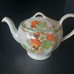 Rare Vintage Grindley "Creampetal" Bone China Teapot