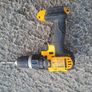 dewalt drill Image 2