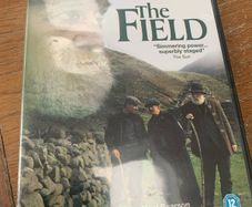 The Field (1990 Richard Harris)