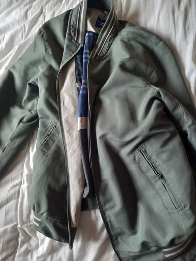 Premier Mans jacket, size large.