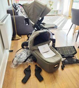 Mamas&Papas Pushchair and Bassinet