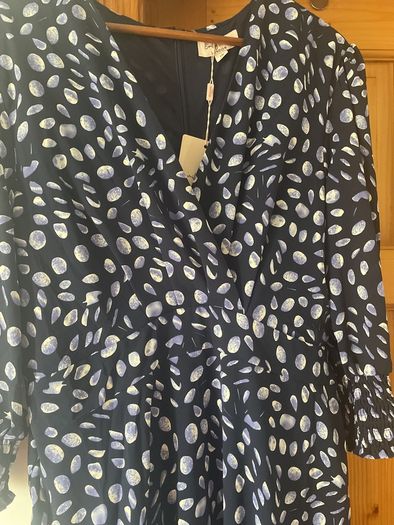 Emily & Me V neck purple navy midi dress UK 16