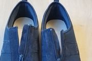 Casual zip up trainers womens size 7