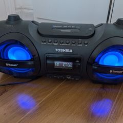 Portable CD Boombox with
