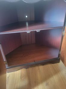 television corner unit