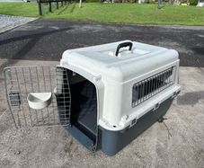 Pet transport carrier