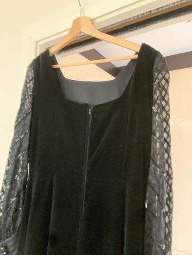 vintage Leshgold London 1960s velvet dress
