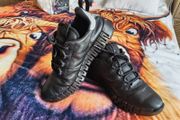 ECCO trainers