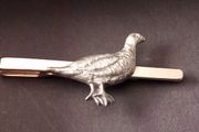 Fine period KIWI bird vintage jewelry tie pin.