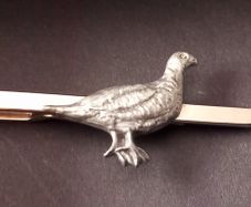 Fine period KIWI bird vintage jewelry tie pin.