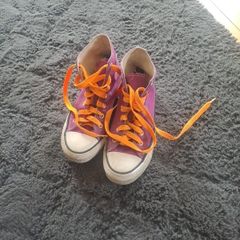 funky converse size 4