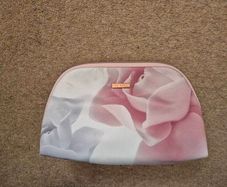 Ted Baker toiletries bag
