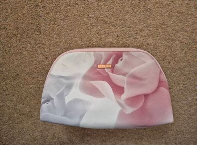 Ted Baker toiletries bag