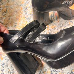 Ladies Shoes