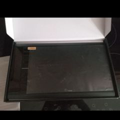 New Ugee m708 graphics tablet