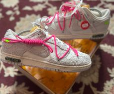 Nike Dunk Low Off-White Lot 17