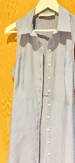 Woman's 4piece Bundle - Size Medium