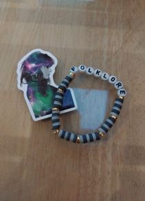 'Folklore' Taylor Swift Friendship Bracelet!