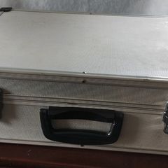Aluminium case (26133)