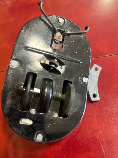 Clockwind motor tin tatra white sedan car