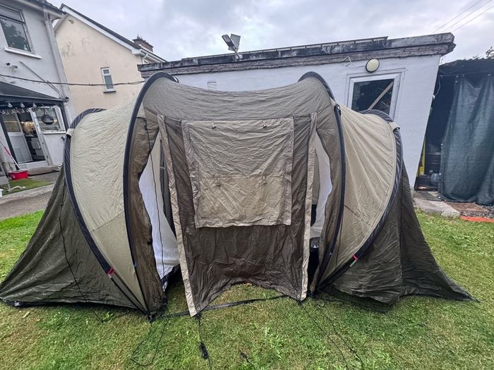 Large Tunnel Tent for 4 people