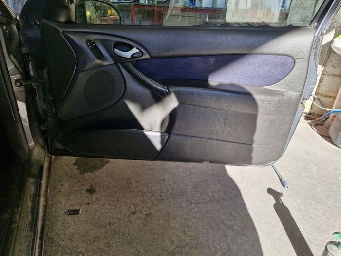 st170 interior 2002 model