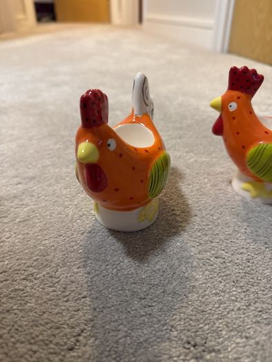 Egg Cup Easter Chicken Hen Hand Painted. M&S 8853 Marks & Spencer x 2