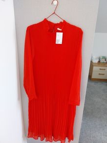 H&M red midi dress