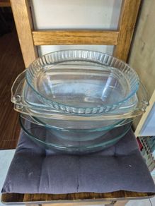 Glass bakeware