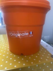 L'Originale Salad spinner
