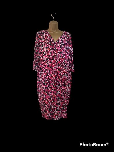 Marks and Spencers  Slinky dress knee length size 22 spring summer holidays occasions outfit Postage included