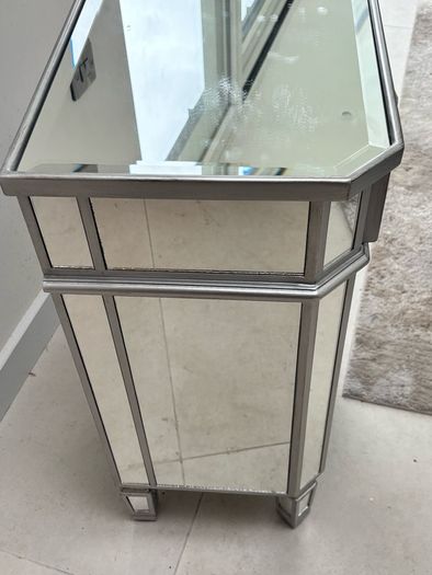 cabinet mirrored