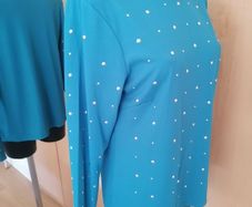 Women's Top NWT SIZE 16 Savida