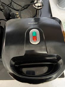 Sandwich maker