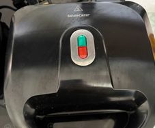 Sandwich maker