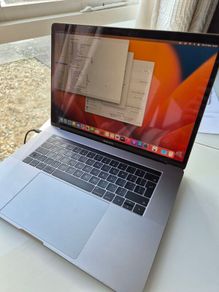 MacBook Pro 15 inch, 16GB RAM, 500GB ssd.
