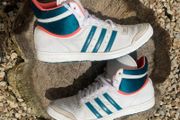 Premium Vintage Adidas Originals Mid