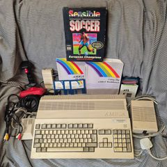 Commodore Amiga 500 Plus Complete Bundle - Boxed Sensible Soccer,Lemmings (Loose), Mint Manuals & Joystick