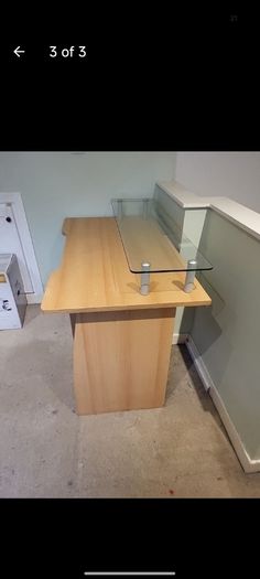 Computer desk