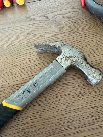 Stanley Hammer 20 oZ