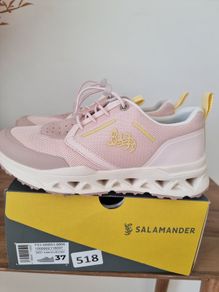 Pink sneakers with a flexible hole look sole size uk4