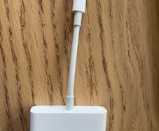 apple lightning to vga