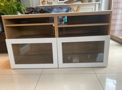 Tv bench