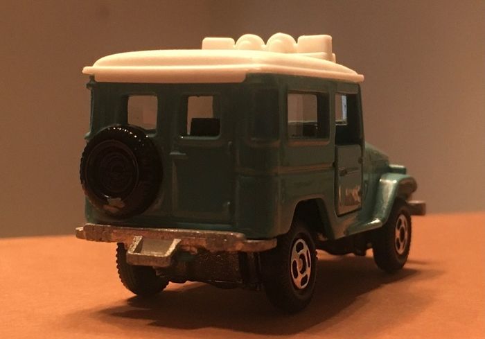 Tomica Toyota Landcruiser FJ