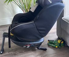 Joie 360 car seat