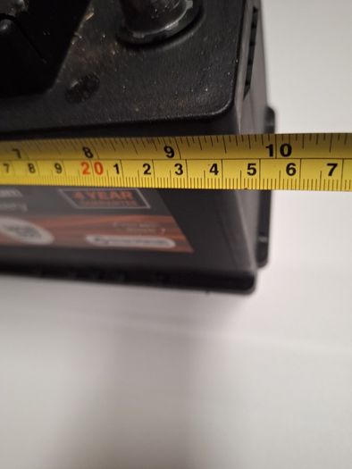 Halfords Car Battery HCB027